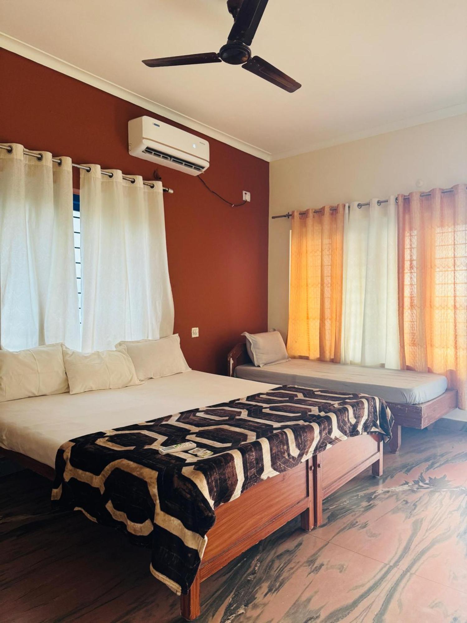 Beach View Balcony Resort By Hello Varkala Exterior photo
