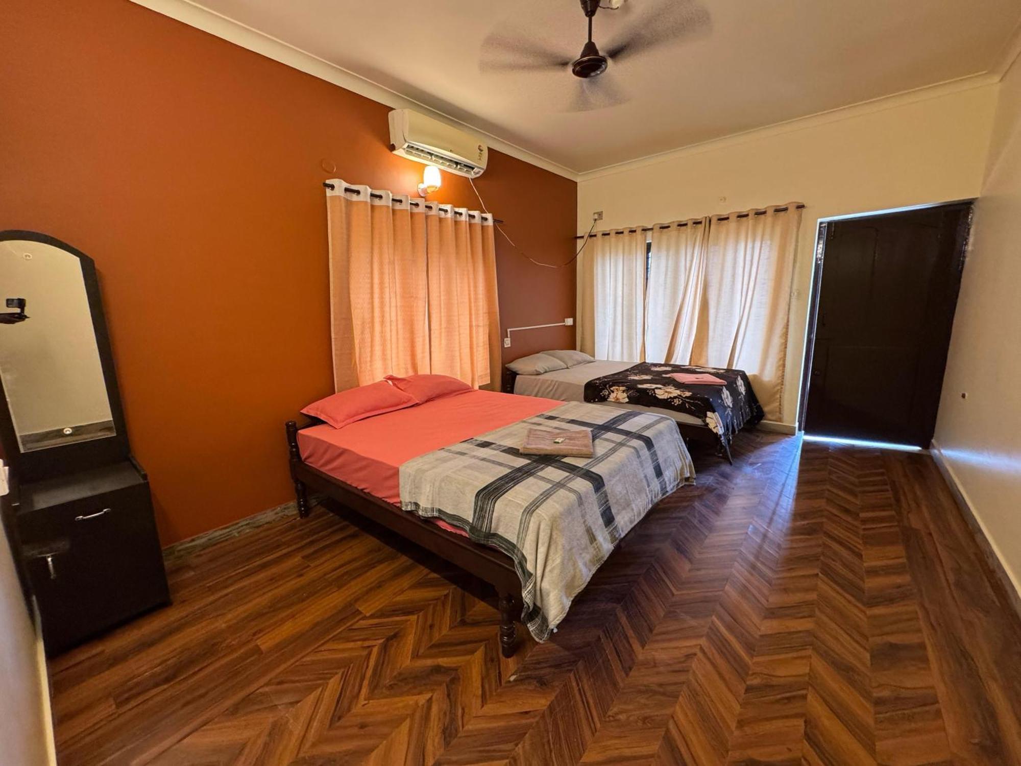 Beach View Balcony Resort By Hello Varkala Exterior photo